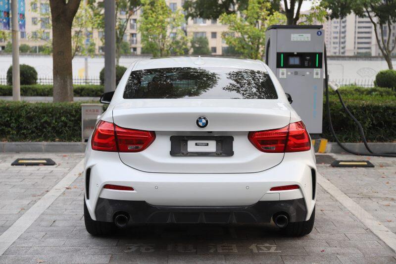 宝马1系2021款宝马125im运动曜夜版