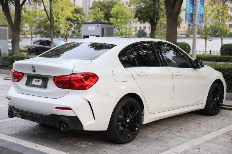 宝马1系2021款宝马125im运动曜夜版