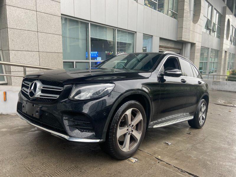奔驰glc级2017款奔驰glc2604matic豪华型