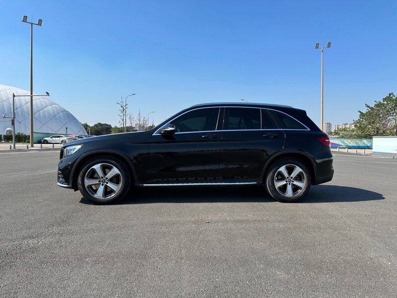 奔驰glc级2017款奔驰glc3004matic豪华型